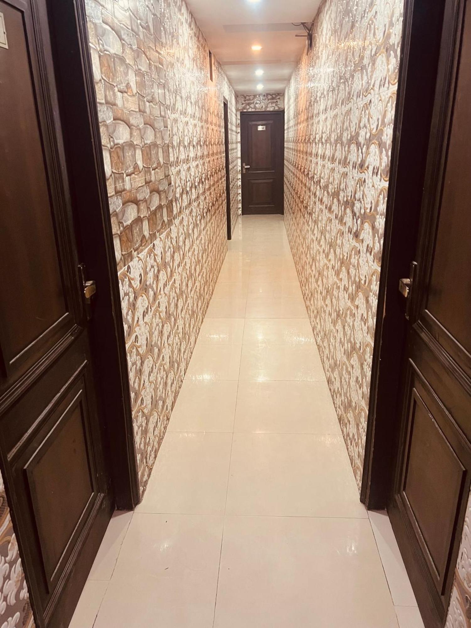 Hotel 新德里 外观 照片