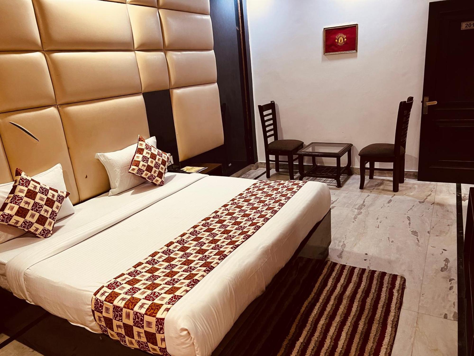Hotel 新德里 外观 照片