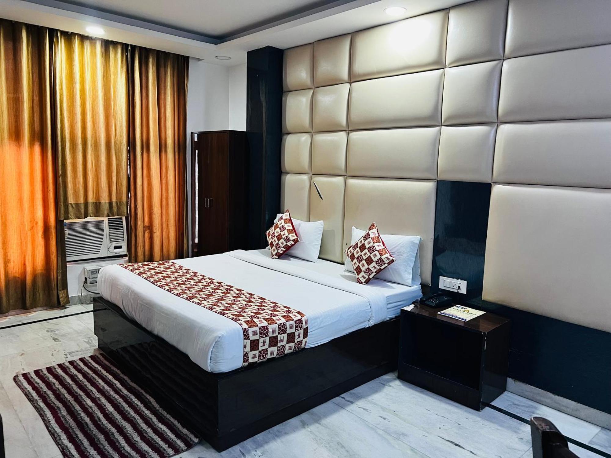 Hotel 新德里 外观 照片